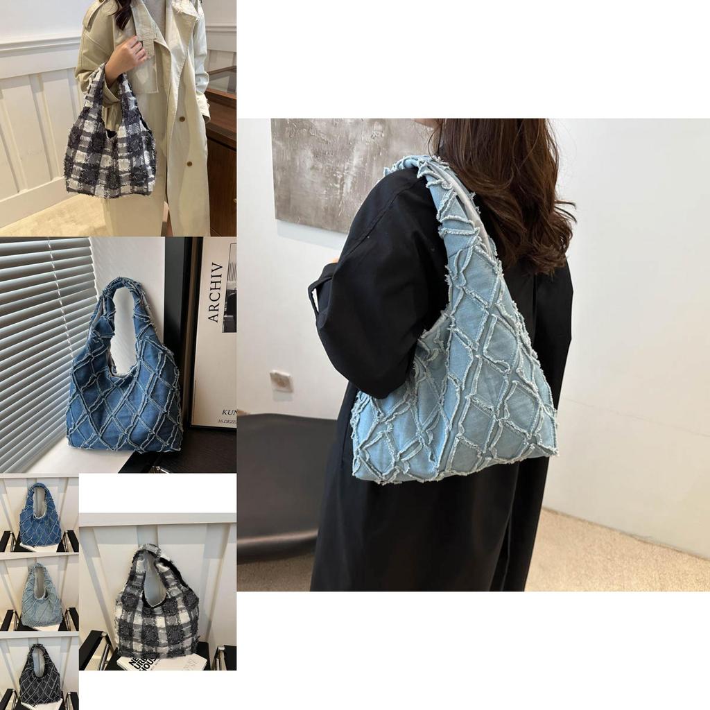 Fashionable Canvas Tote Bag For Women With Stylish Quilted Design And Versatile Colors