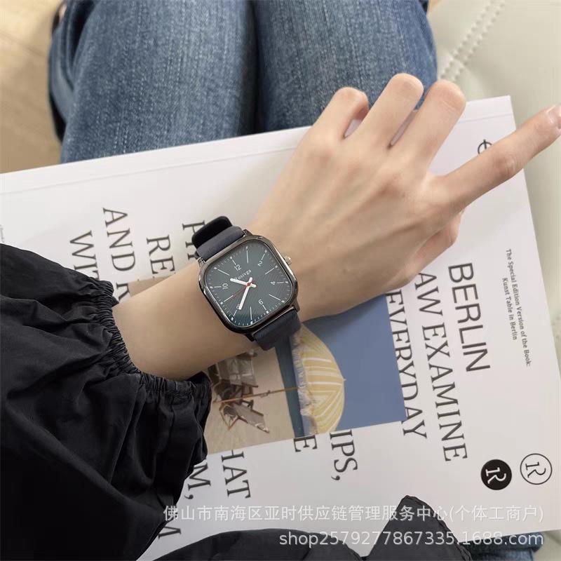 Fashion Square Couple Male And Female Junior High School Student Watch Female And Male Universal Simple Sports Watch