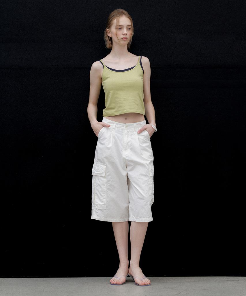 Aendeuel Wide Cargo Bermuda Pants - Ivory
