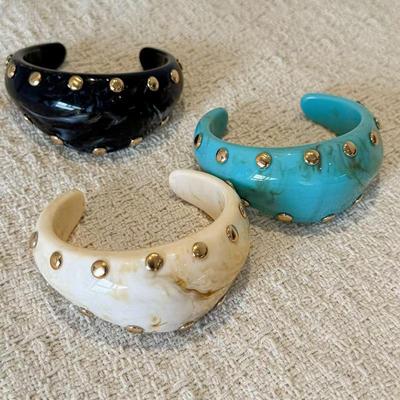 Women’s Punk Irregular Rivet Resin Bracelet: Niche Design, Versatile Fashion Handband