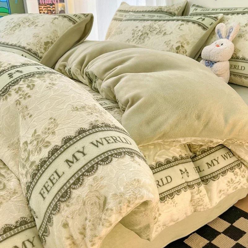 Winter Dickes Bedrucktes Milchsamt Vier-Teile-Set Bequem und Warm Kurzplüsch-Bettbezug 3-teiliges Set Kinderbettlaken