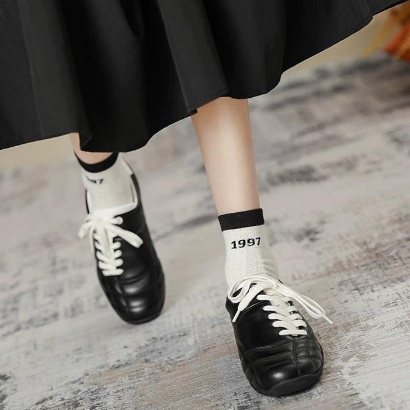 Fashion Women's Shoes Spring New Fashion Casual Shoes College Style Wide Toe Soft Comfortable Flat Shoes Outdoor Casual Sports Shoes