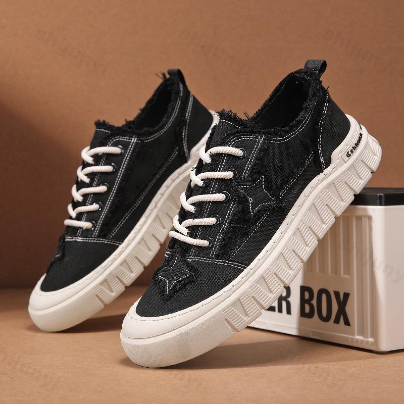 

Мода 2025 Лето Новые Мужские Модные Тренд Повседневные Холщовые Туфли Удобные Универсальные На Толстой Подошве Спортивная Обувь Низкие Кроссовки на Платформе 44 чёрный