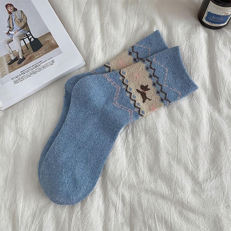 Christmas Socks Women's Cozy Fleece Lined Snow Socks Warmers Carpet Slippers Bedroom Cute Cartoon Dog Pattern Quality Sock