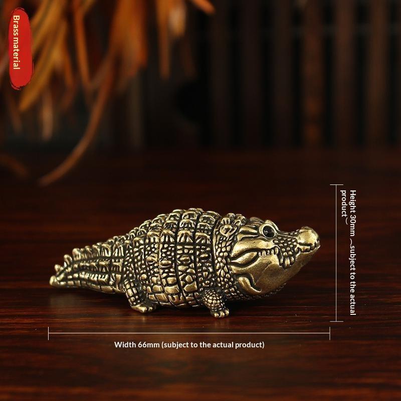 Statue d'animal Crocodile Lézard en Bronze Antique Rétro Cuivre Alligator Figure Feng Shui Maison Affaires Bureau Décorations Artisanat