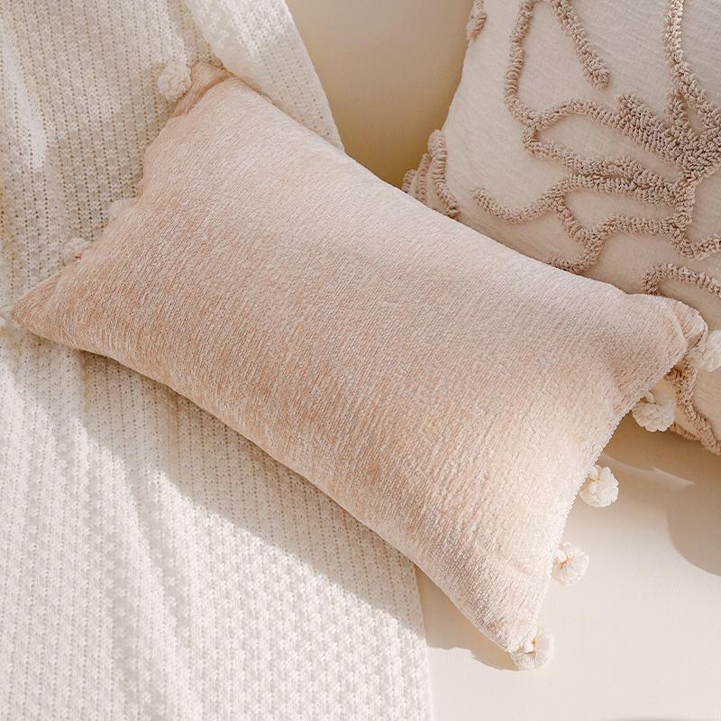 Simple Living Room Throw Pillow Luxurious and Sophisticated Brown Throw Pillow Retro Sofa Throw Blanket Bedding Cushion Plush