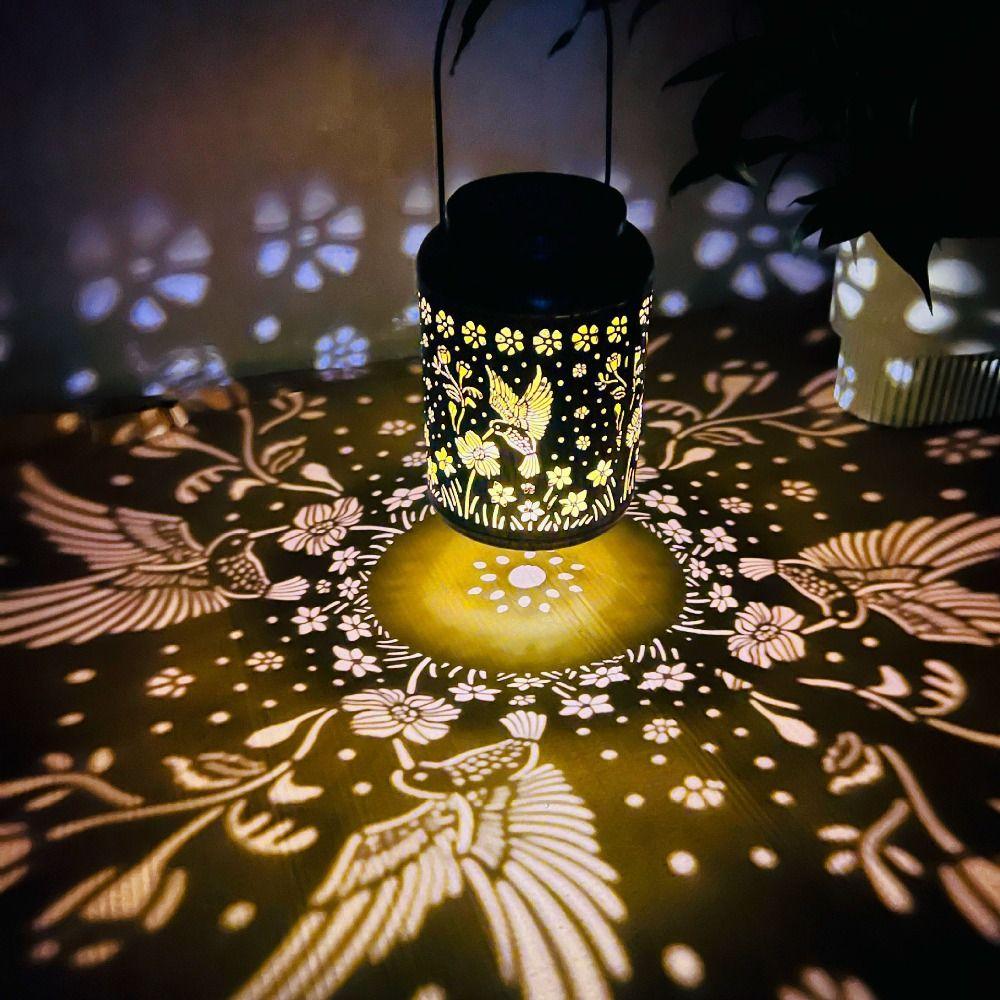 Waterproof Solar Lantern Metal Material Vintage Style LED Garden Light Sunflower Shape Hummingbird Design Hanging Solar Light