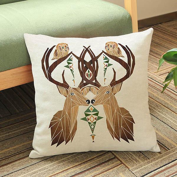 Christmas Reindeer Head Home Decorative Sofa Throw Pillow Couch Cushion Cover Cream Color Linen Deer Animal Print Pillow Cover