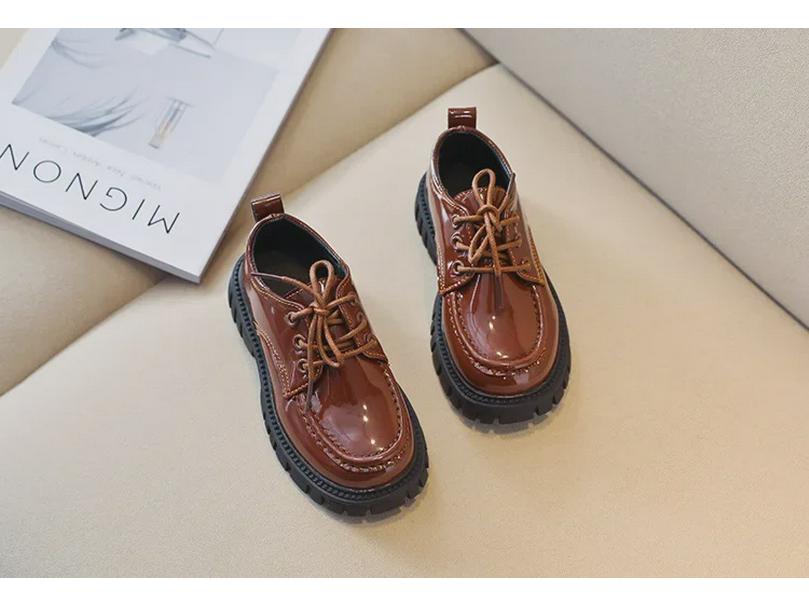British Style 2023 Black Leather Shoes for Kids: Medium & Large, Lace-Up, Thick-Soled, Perfect for Students' Performances, Boys & Girls.