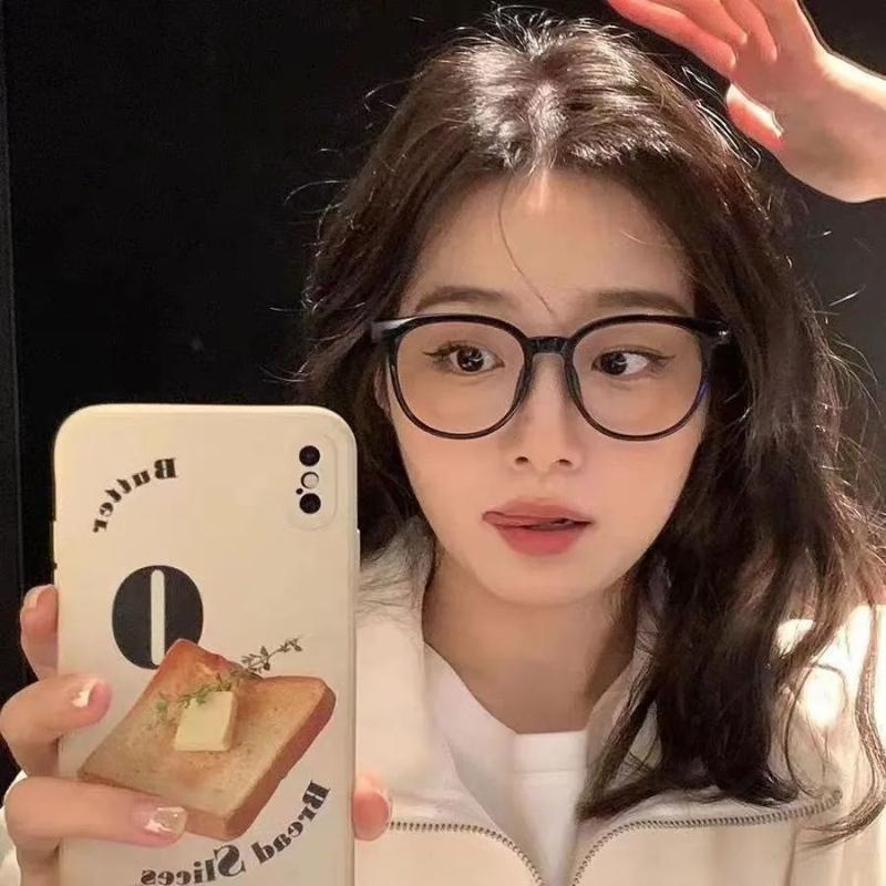 2PCS Korean Pochromic Transition Glasses Fashion High-End TR Ultra-Light Graded Eyeglasses For Men Women