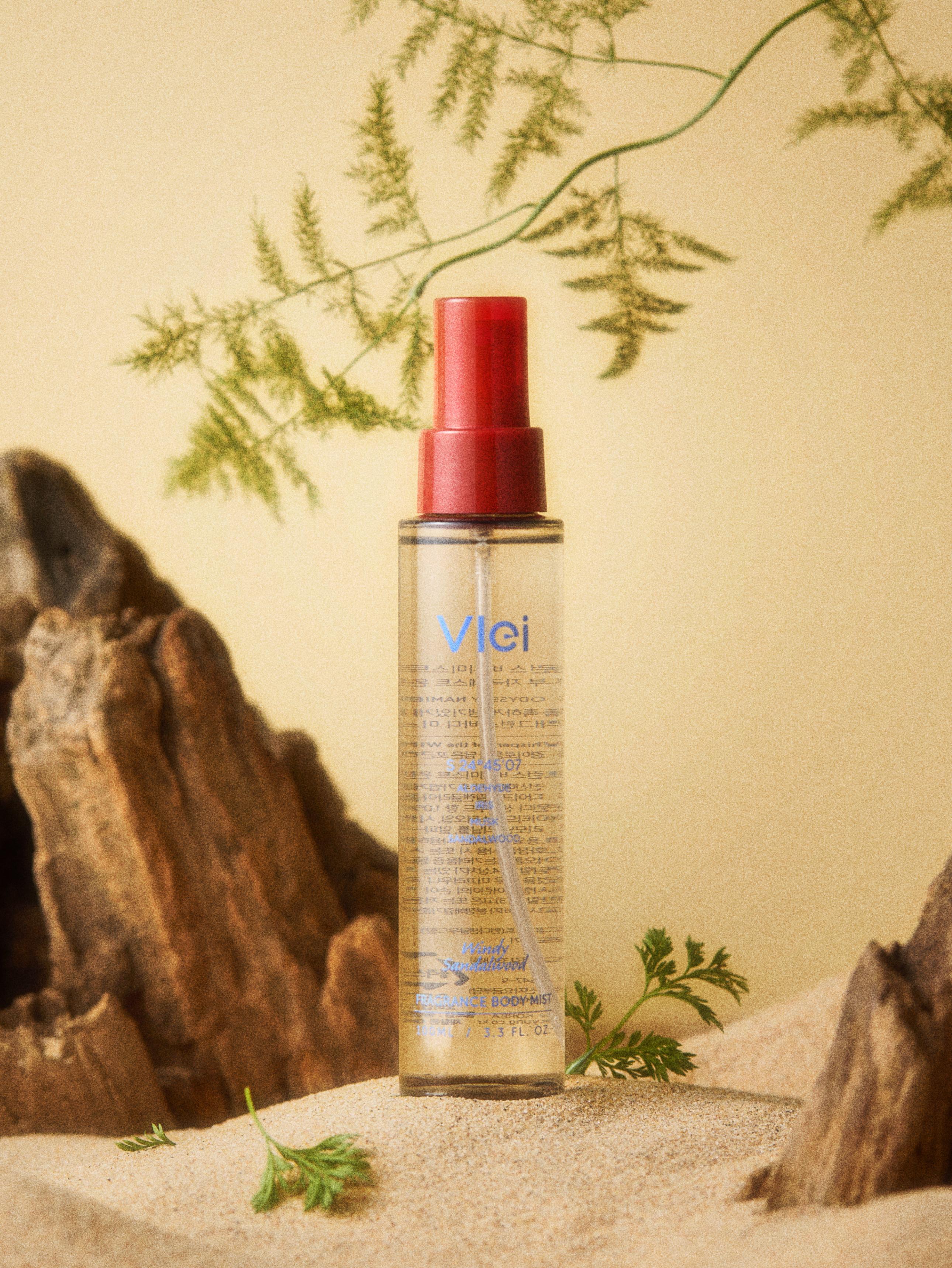 

Blay Windy Sandalwood Fragrance Body Mist 100ml 1ea