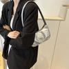 Summer New Popular Fashion Armpit Bag High Value Casual Shoulder Bag Niche Women's Bag