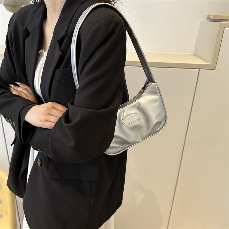 Summer New Popular Fashion Armpit Bag High Value Casual Shoulder Bag Niche Women's Bag