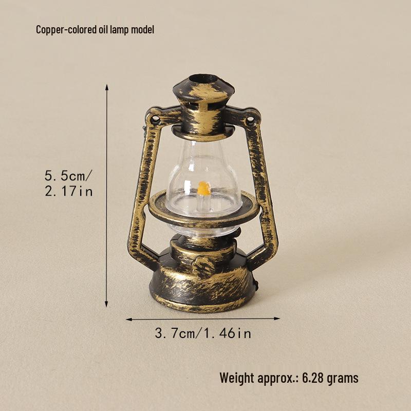 Retro Mini Kerosene Lamp Model for Dollhouse Christmas Decoration & Shooting Scene Prop.
