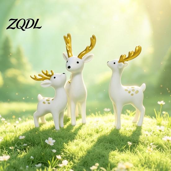 Exquisite Ornament for Bookshelf Display 3 Pcs Mini Deer Figurines, Cute Woodland Animal Decoration, Miniature Creative Gift Lovers Reindeer