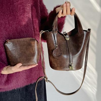 Retro Mother and Child Bag Women's New Trendy Winter Portable Bucket Bag Casual Versatile Commuter Messenger Bag
