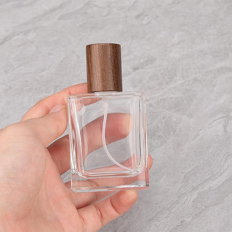 Travel-Friendly Transparent Glass Perfume Refill Bottle - Portable Sealed Spray Design