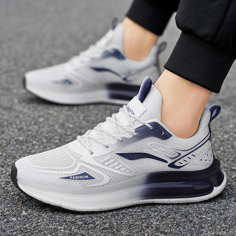 Men's breathable casual sneakers Four seasons new soft sole non slip comfort outdoor running shoes students light sports shoes