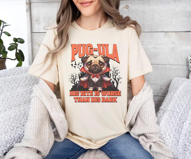 Halloween Pug T-Shirt Dracula Pug Pug-ula Design Funny Dog Costume Tee Perfect M