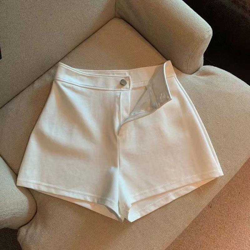2026 Summer High-Waisted Slimming Black & White Plus Size Women's A-Line Suit Shorts