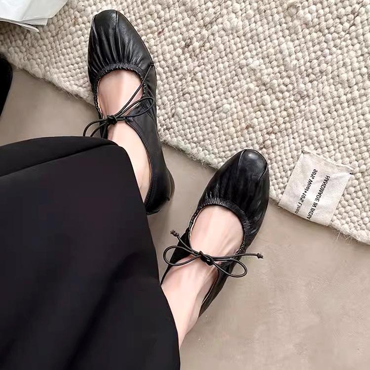 

Версия из овчины ретро туфли на плоской подошве на шнуровке женские плиссированные мягкая подошва мягкая поверхность не устают ноги туфли для подружек невесты для китайской свадьбы красные 35 чёрный