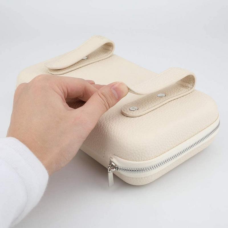 Car Tissue Holder, Sun Visor Napkin Holder, Car Visor Tissue Holder, Luxury PU Leather Backseat Tissue Case Holder (Beige)