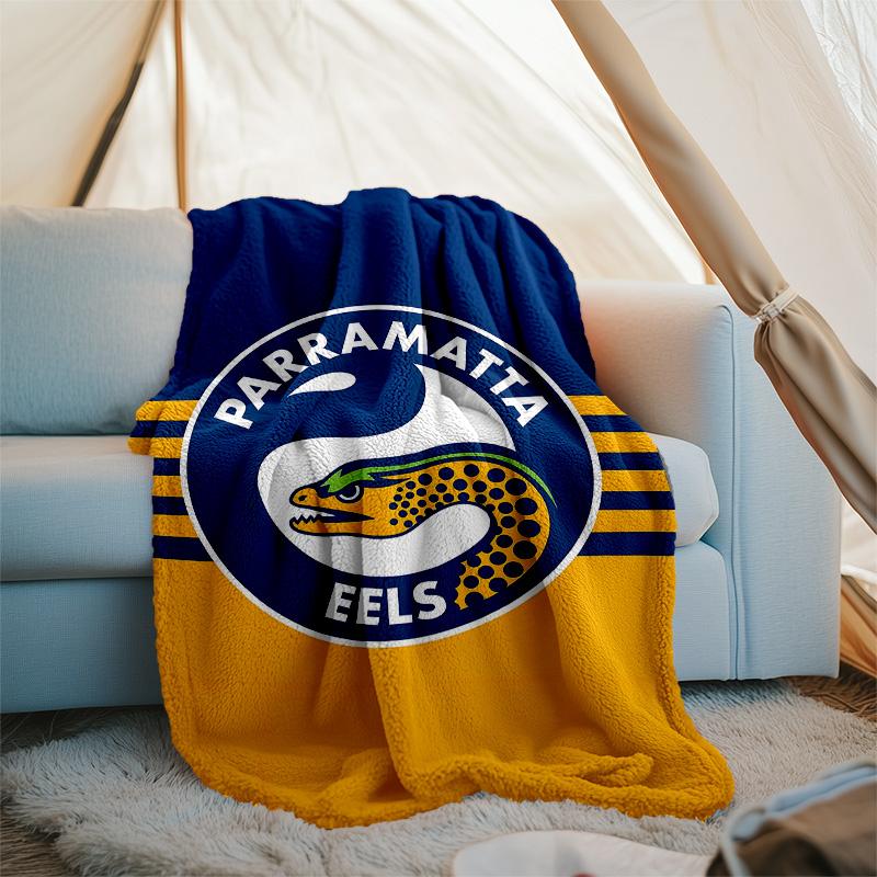 1pc Football Team (22) Theme Blanket - Digital Print, Polyester, Cozy for All Seasons, Perfect for Outdoor, Camping, and Travel