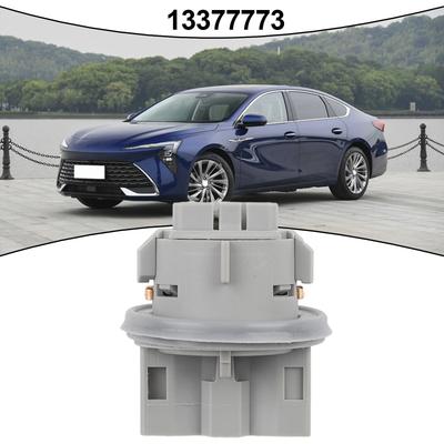 Otomobil Elektroniği Aksesuarları – Kablolar, Adaptörler ve Soketler