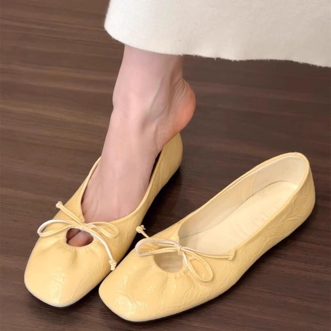 

New flat-soled women s shoes spring soft-soled versatile with skirt single shoes 35 жовтий