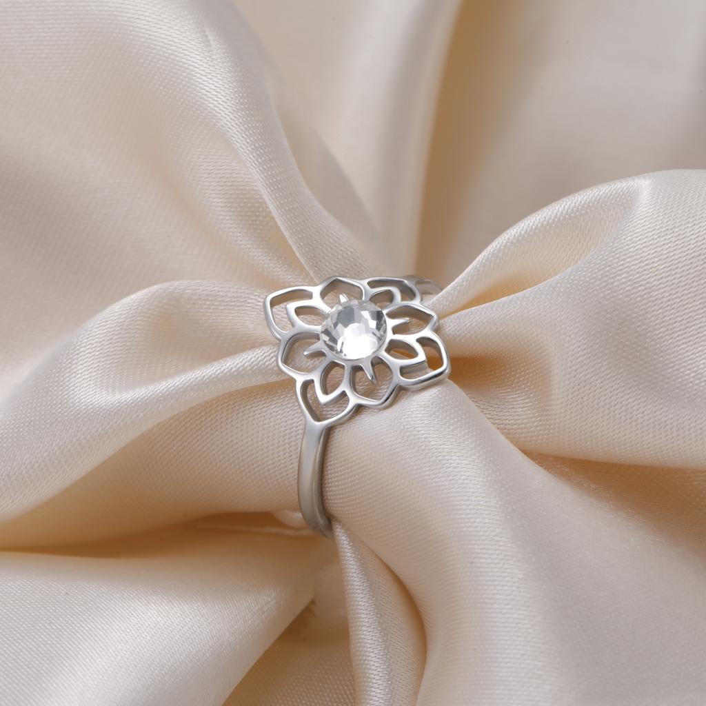 Fashion Hollow Lotus Ring with Transparent Rhinestone Flower of Life Stainless Steel Women's Ring Couple Ring Jewelry Gift