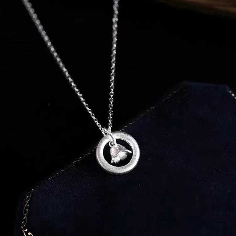 Elegant 2024 Lily Flower Pendant Necklace - 925 Sterling Silver Clavicle Chain for Women