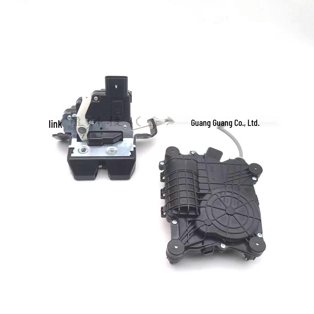 Trunk Lock Actuator 81800S3100: Compatible with Hyundai Santa Fe and Kia.