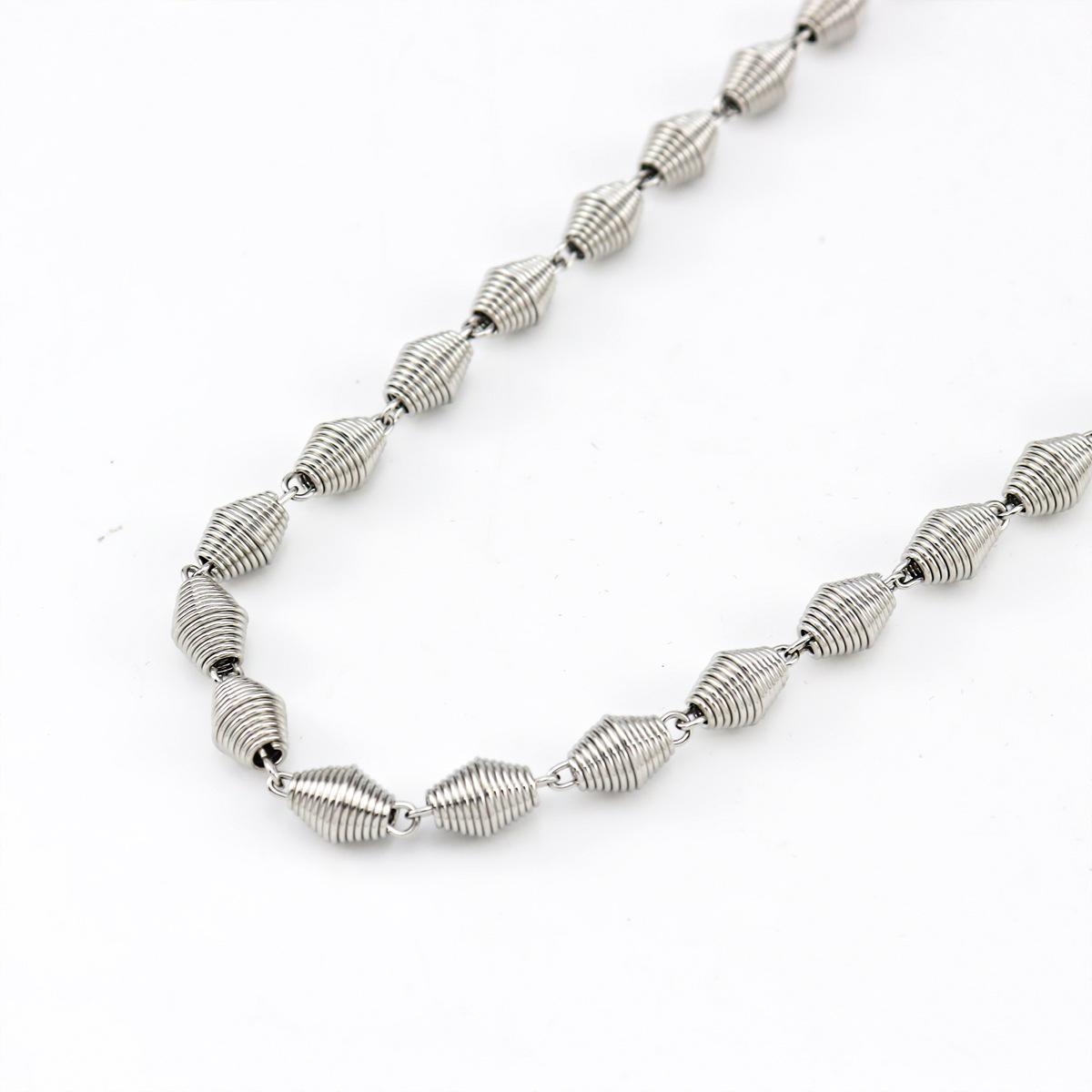 

Fashion Threaded Stainless Steel Necklace, Retro Style Personality Necklace, Titanium Steel Plated Jewelry