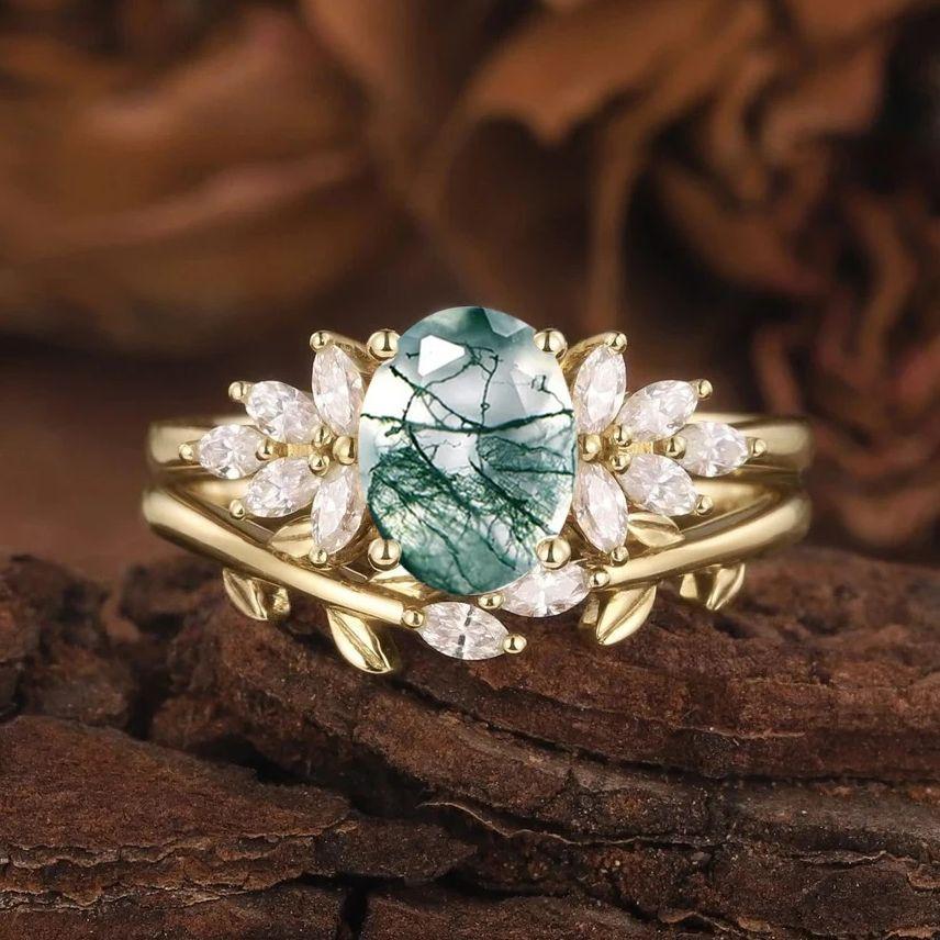 

Oval Shaped Natural Moss Agate Engagement Ring for Women 925 Silver Trendy Round Cut Stacking Matching Band Bridal Set 9 золотий