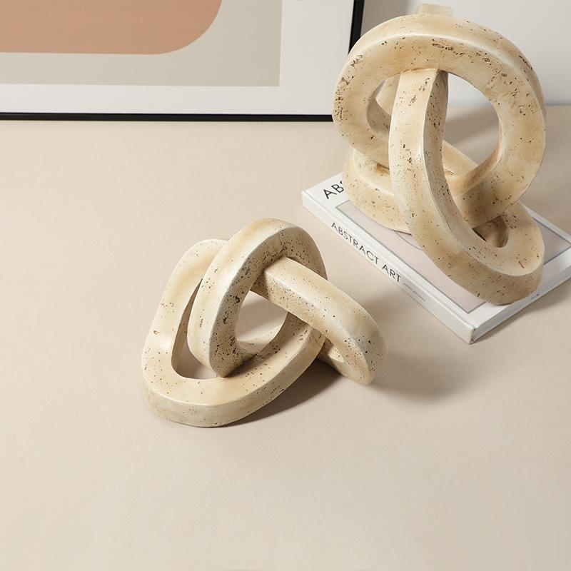 Resin Handicrafts Geometric Art Ring Interlocking Loop Knot Abstract Ornament Decorative Figurines Home Decoration Accessories
