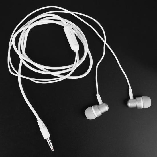 Bass Wired In-Ear Sports Headphones with Mic HIFI HD-compatible Sound High Frequency Braided Wired 3.5mm Headphones