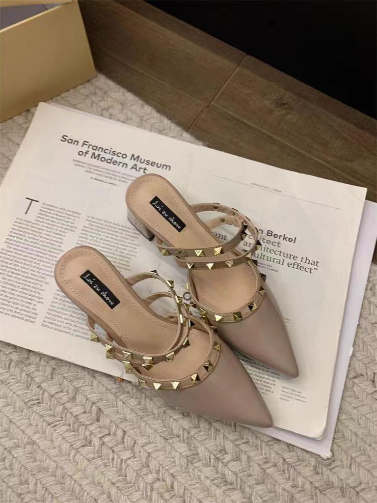 2025 new summer French rivets high-end high-heeled bag head half slippers women's pointed thick heel with skirt sandals