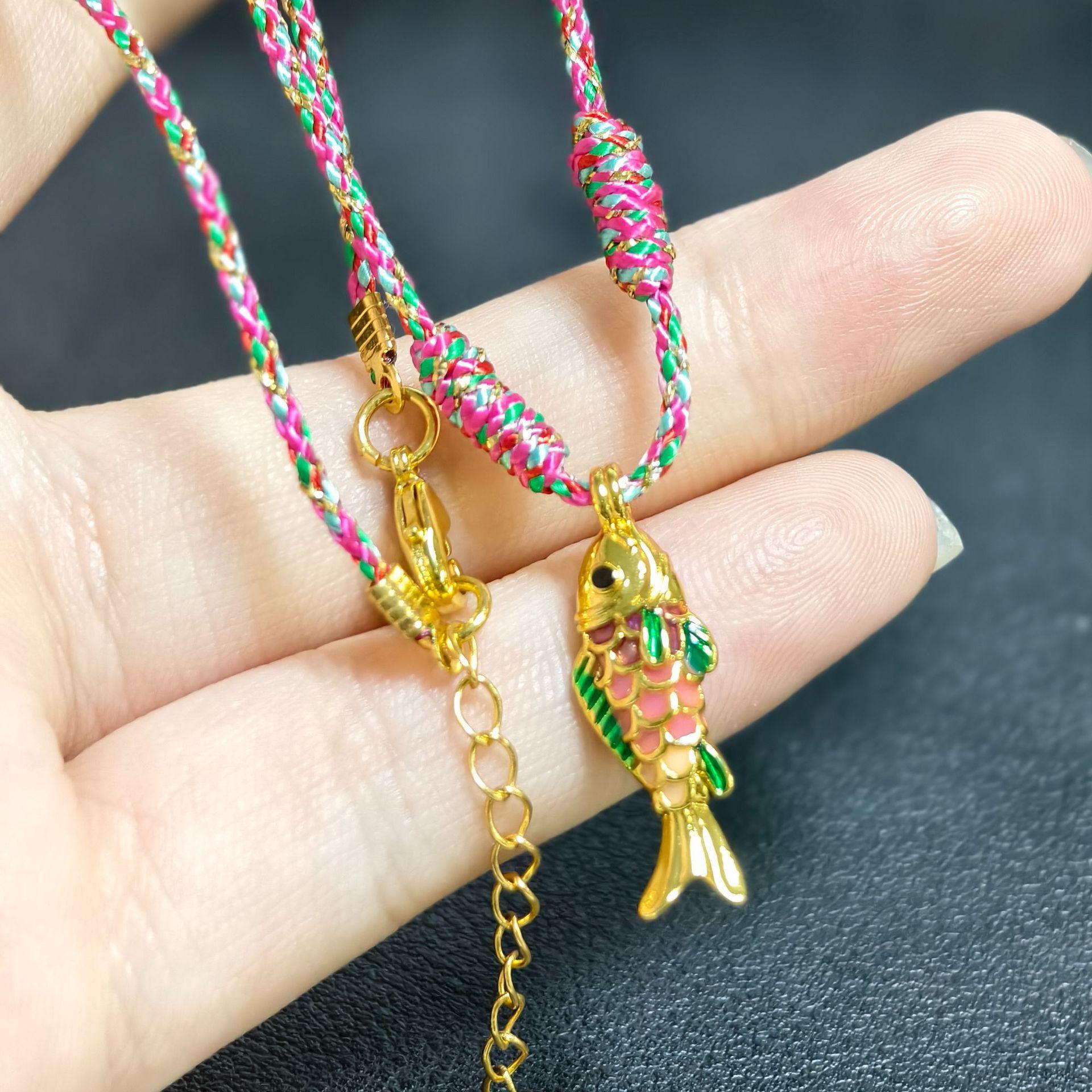 

Titanium Steel Pattern Fashion Letter Necklace Diy Summer Perforated Pendant Rope Braided Chain Electroplating 18K Gold Color Retention