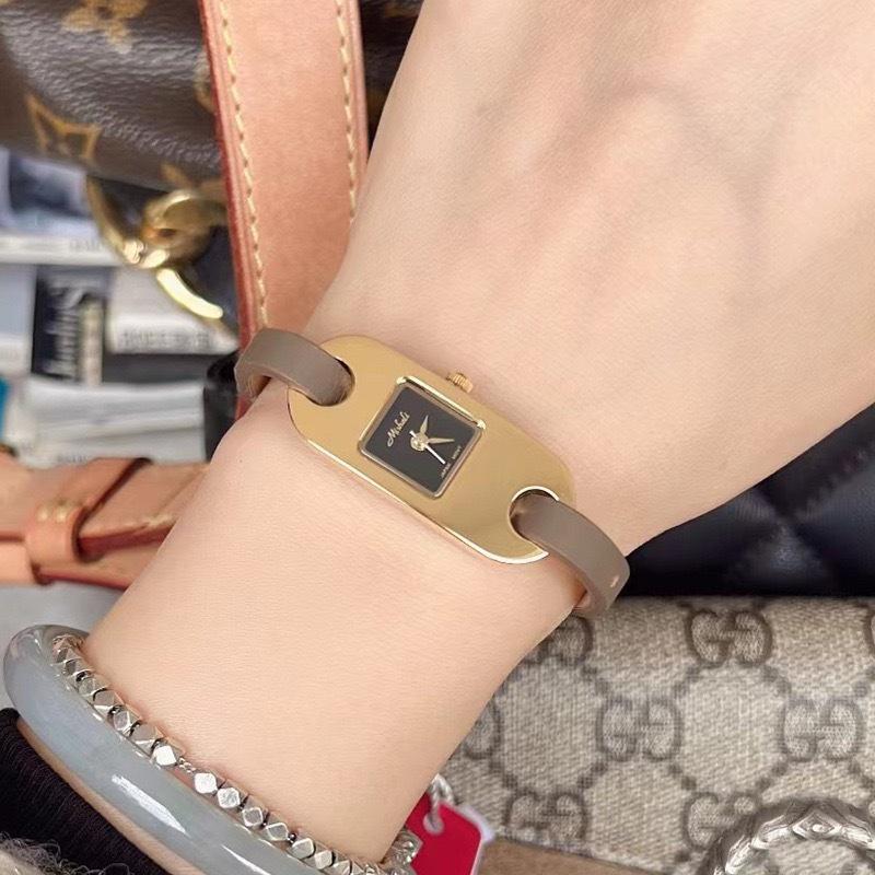 

Mishali Элегантные женские часы овальной формы цвета слоновой кости с тонким кожаным ремешком, одинарная петля, дизайн 2011 года