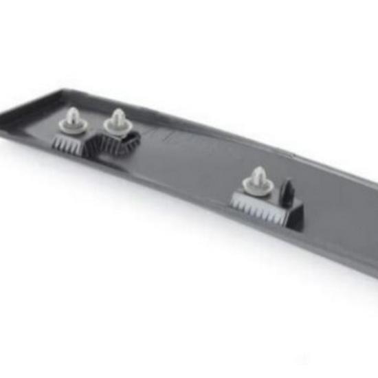 BMW F48/F49 X1 Front Sill Trim - Part Numbers 51137352091, 51137352092