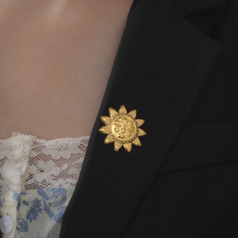 Womens Jewelry Four Petal Flower Brooch French Style Stainless Steel Gold Color Trendy Pin for Wedding Office Gift
