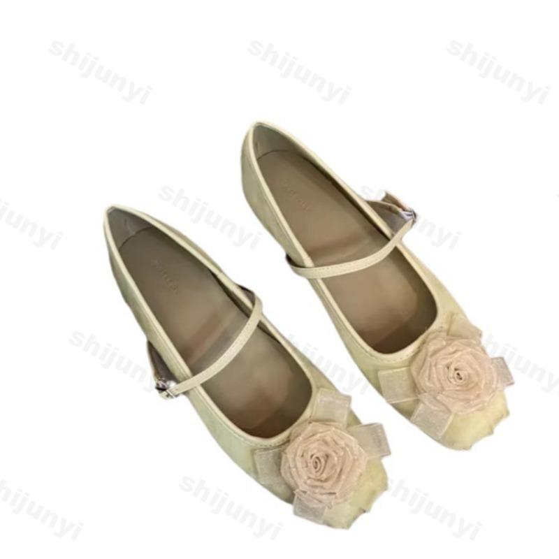 2026Fashion Comfortable New Chinese Flower Gentle Wind Shallow Mouth Shoes for Women New Square Head Flat Bottom Mary Jane Shoes