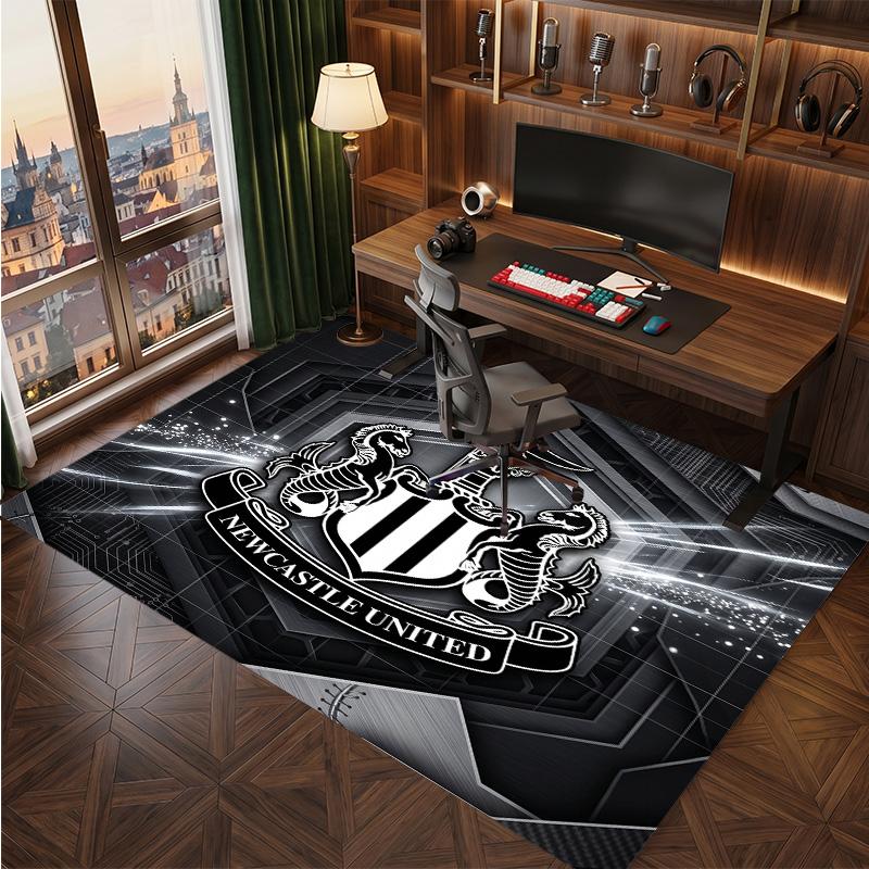 Tappeto in Velluto di Cristallo con Stampa di Calcio del Newcastle United, Comodo Assorbente d'Acqua Antiscivolo Tappeto per Pavimento Interno