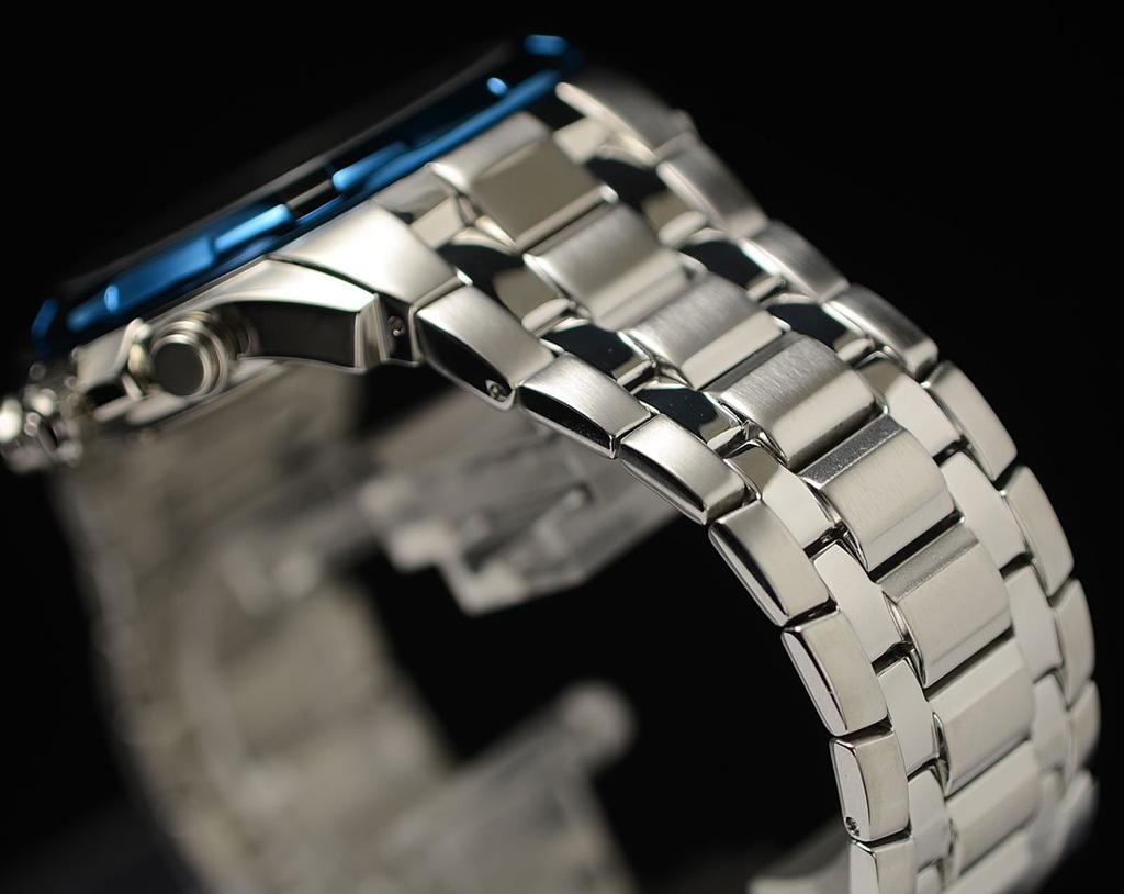 CASIO EDIFICE Cobalt Blue Bezel 100m Water Resistant Chronograph Watch Edifice [Casio] EF-539D-1A2VUDF Men's [Used]