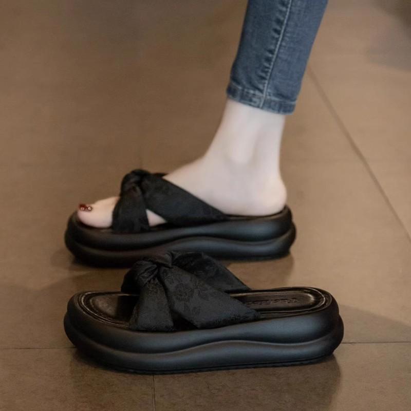 Cool slippers women's summer wear new with skirt platform beach sandals fashionable pregnant women's one-word drag