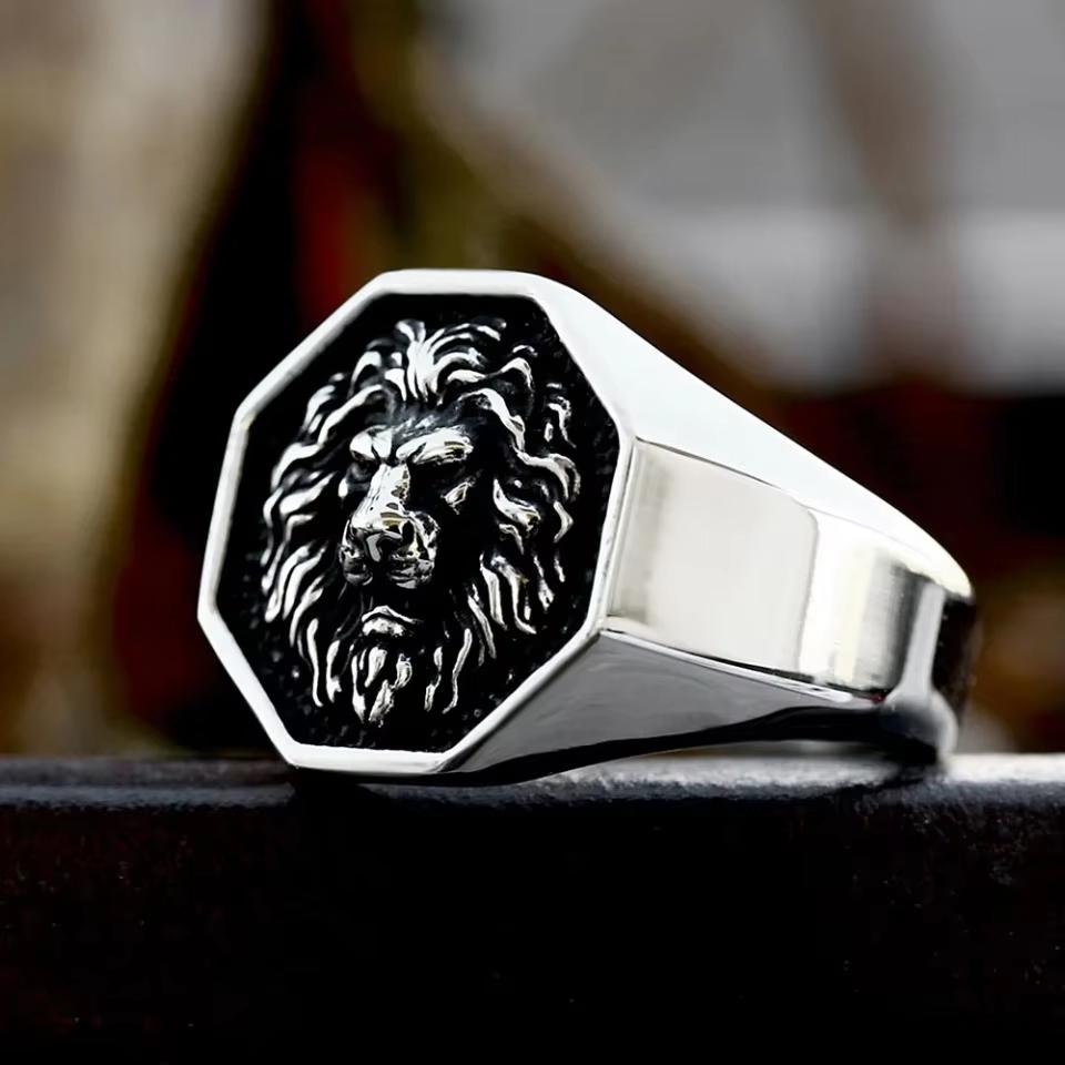 Fashion Simple Domineering Lion King Ring Men Women Retro Personality Lion Head Punk Biker Jewelry Exquisite Gift
