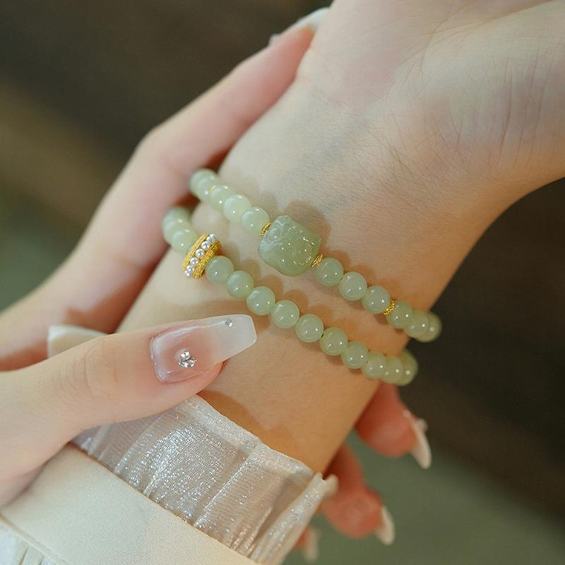 Recommended jewelry: Natural Hetian jade bracelet, lily of the valley bracelet, women's sand gold pendant, Chinese style accessories, hand jewelry,