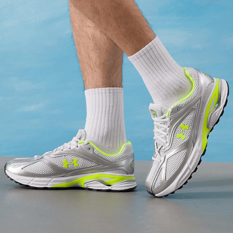 Under Armour Lightweight Casual Sport Shoes EU 42 Men