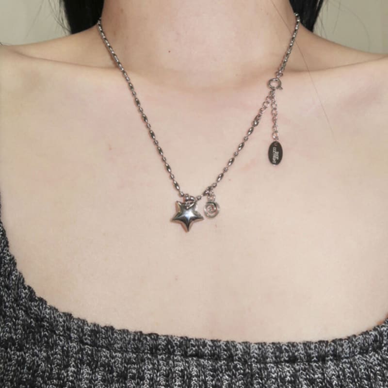 821WEBSERVICE star spin necklace
