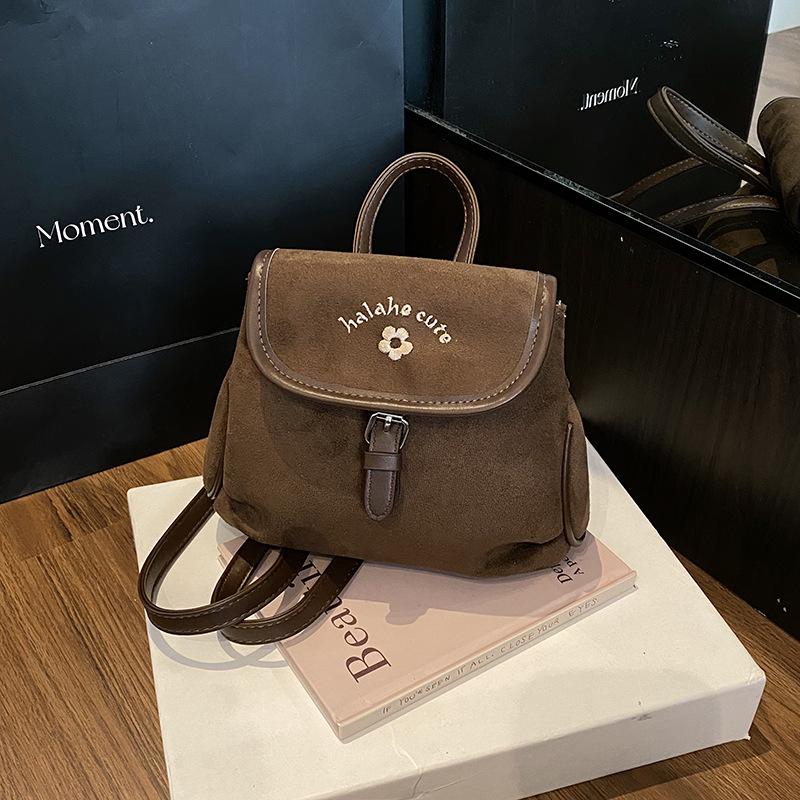 

Модный детский рюкзак-конфета 2025: Универсальная повседневная дорожная сумка для девочек, коллекция осень/зима. кофейный